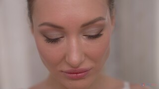 Смотри Blonde Bombshell Nika Charming Gets Anal Blasted - топовое порно в 4K на FULL-PORN.COM