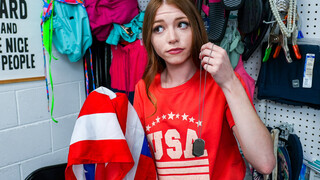 Смотри The Day After: Shoplifter Caught on Memorial Day - топовое порно в 4K на FULL-PORN.COM