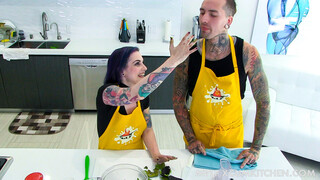 Смотри Sweet Action with Ruckus and Rizzo - топовое порно в 4K на FULL-PORN.COM