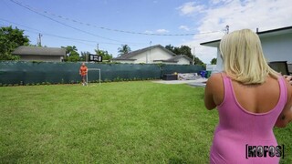 Смотри Mimi Monet's Missionary Fuck - топовое порно в 4K на FULL-PORN.COM