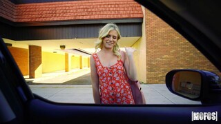 Смотри She's in Charge of Her Property - топовое порно в 4K на FULL-PORN.COM