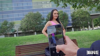 Смотри European Girl's Tattooed Body - топовое порно в 4K на FULL-PORN.COM