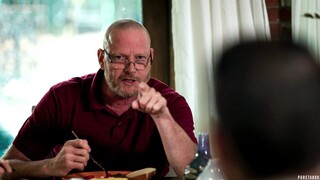 Смотри Stepfamily Fucking with Natural Tits and Shaved Pussy - топовое порно в 4K на FULL-PORN.COM