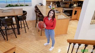Смотри Tough Love with Violet - топовое порно в 4K на FULL-PORN.COM