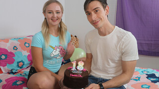 Смотри Naughty Stepsister Birthday - топовое порно в 4K на FULL-PORN.COM