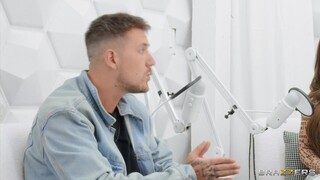 Смотри Kazumi's Short Hair, Big Cock Fucking - топовое порно в 4K на FULL-PORN.COM