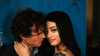 Смотри Cum on Tits for Bad School Girl - топовое порно в 4K на FULL-PORN.COM