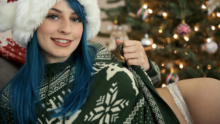 Смотри Shaved and Ready for Christmas - S12:E5 - топовое порно в 4K на FULL-PORN.COM